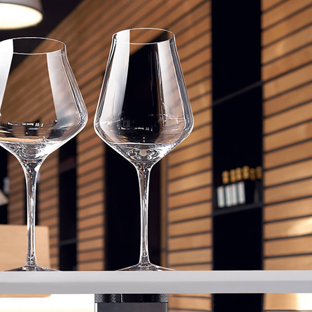 11 oz Wine Glass U4423