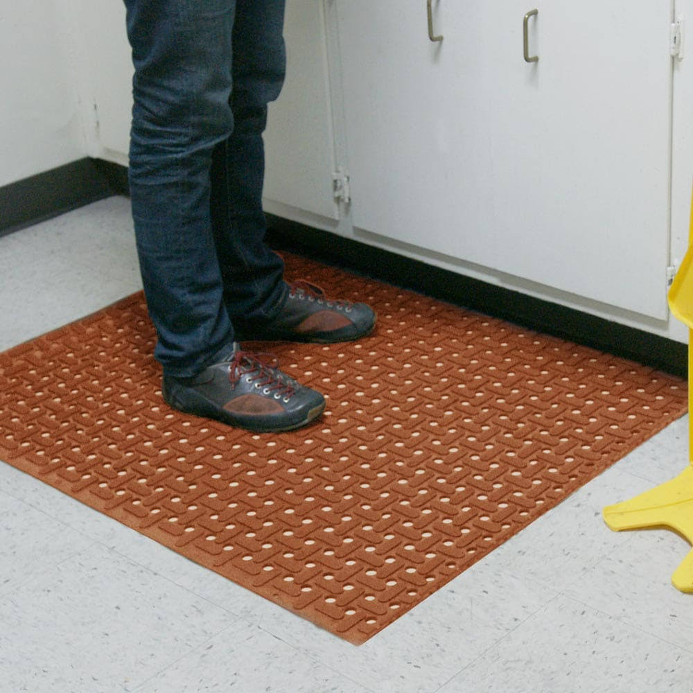 Red 34 in. x 10 ft. Nitrile Non-Slip Rubber Mat D5977