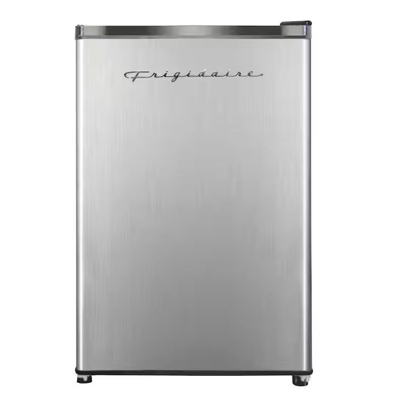 4.6 cu. ft. Mini Fridge with Freezer G696