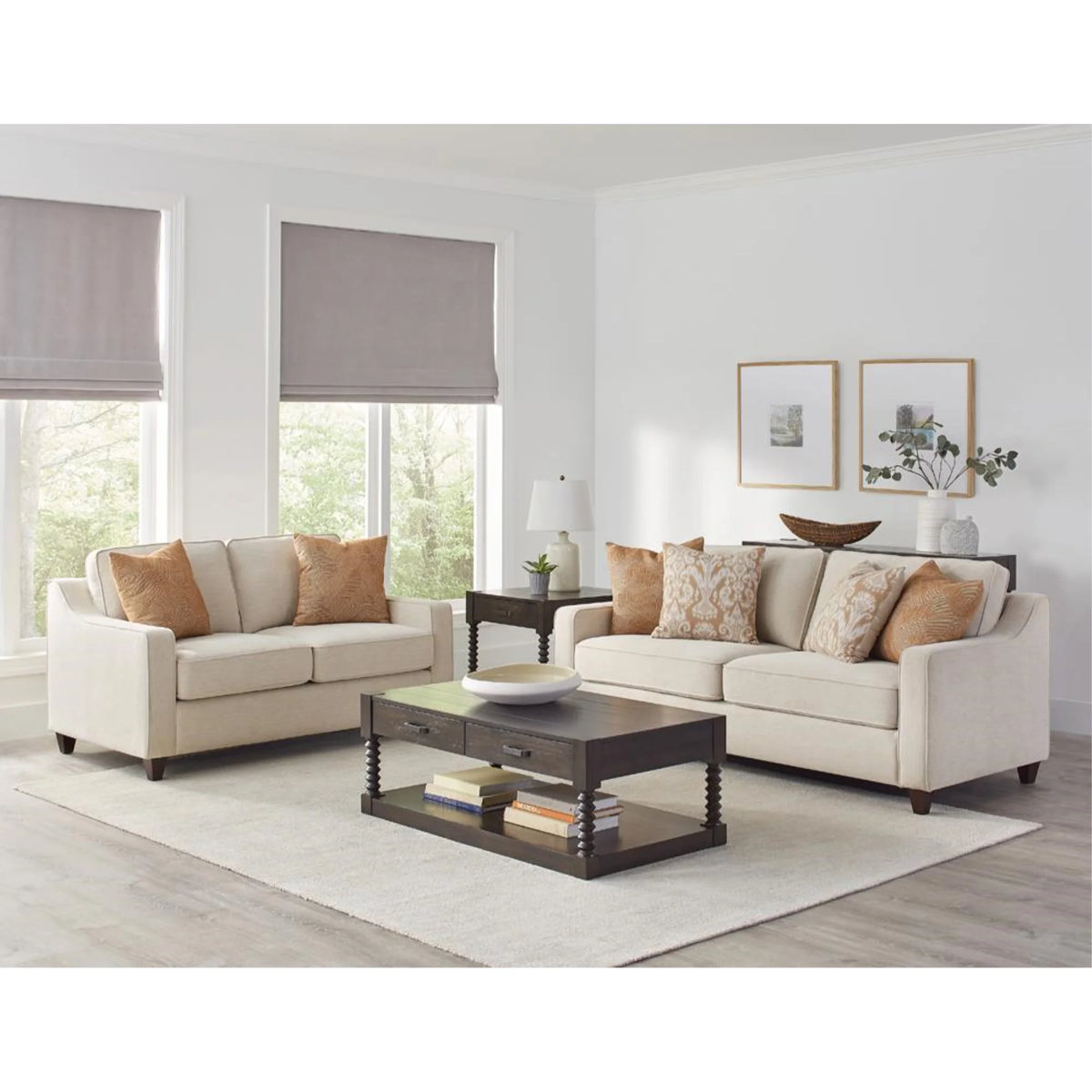 Beige Living Room Set H679