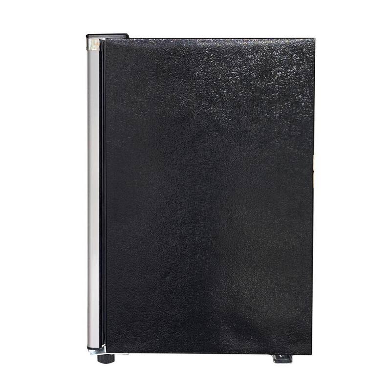 4.6 cu. ft. Mini Fridge with Freezer G696