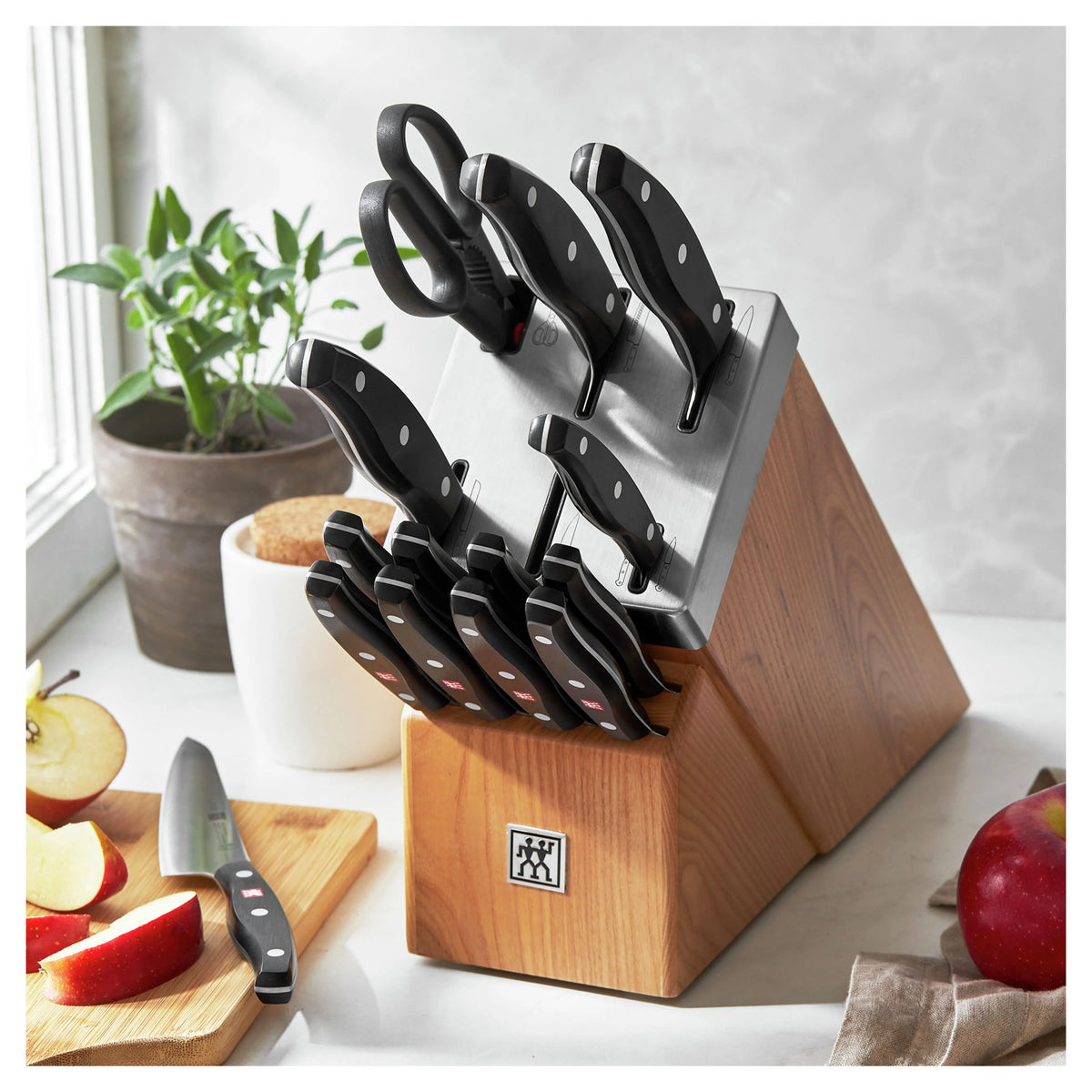 15 Pc Self-Sharpening Knife Set in Brown Ash Wood Block J72018