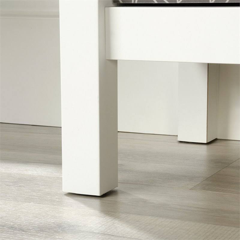 Soft White Wood TV Stand Cabinet L522