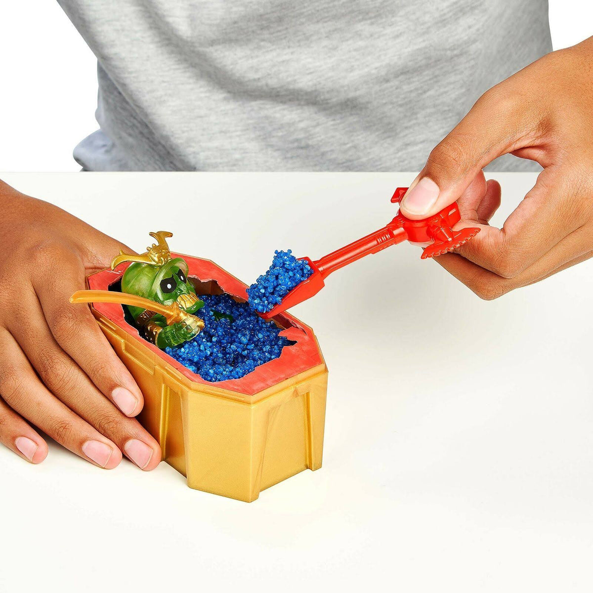 Dissection & Digging Kits with Slime G6466