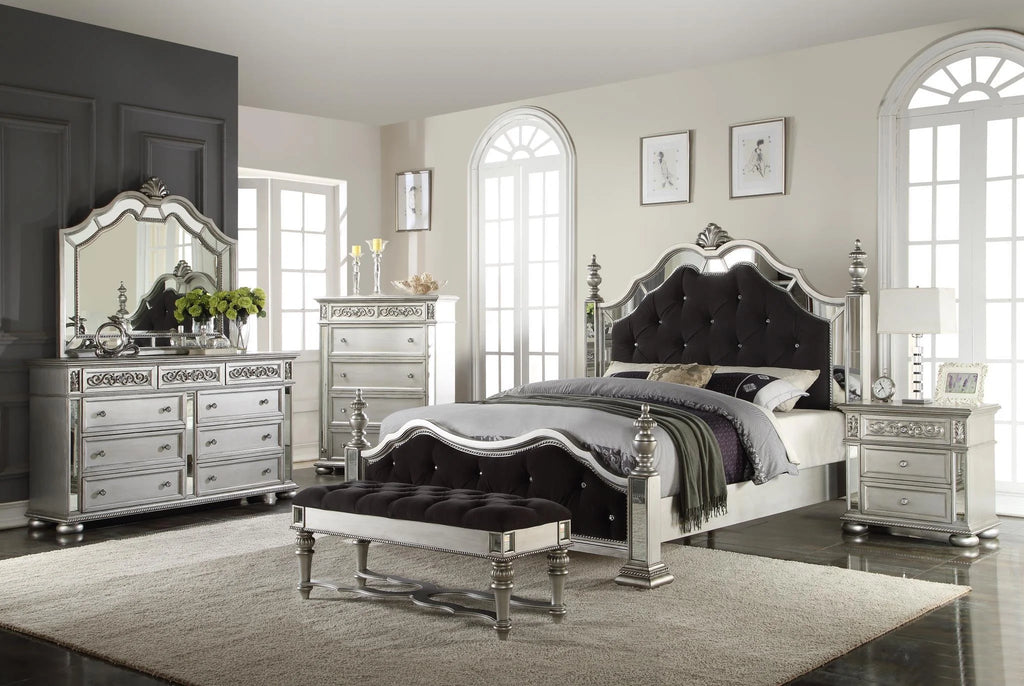 Black Silver Mirror Queen Bedroom Set 4Pcs J69889