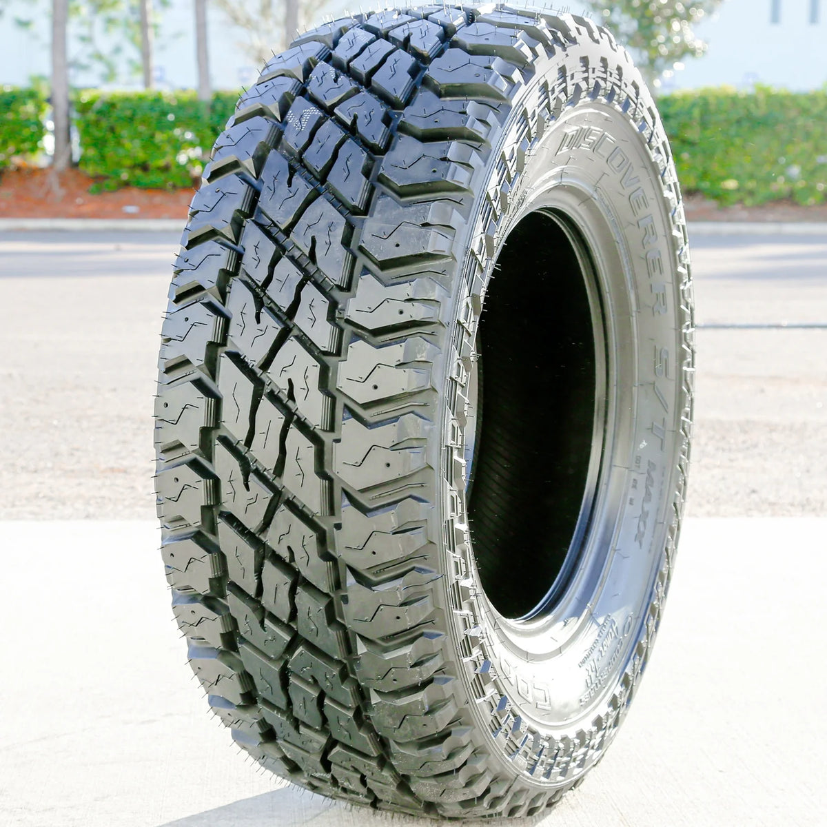 All-Terrain Tire LT265/70R18 J27002