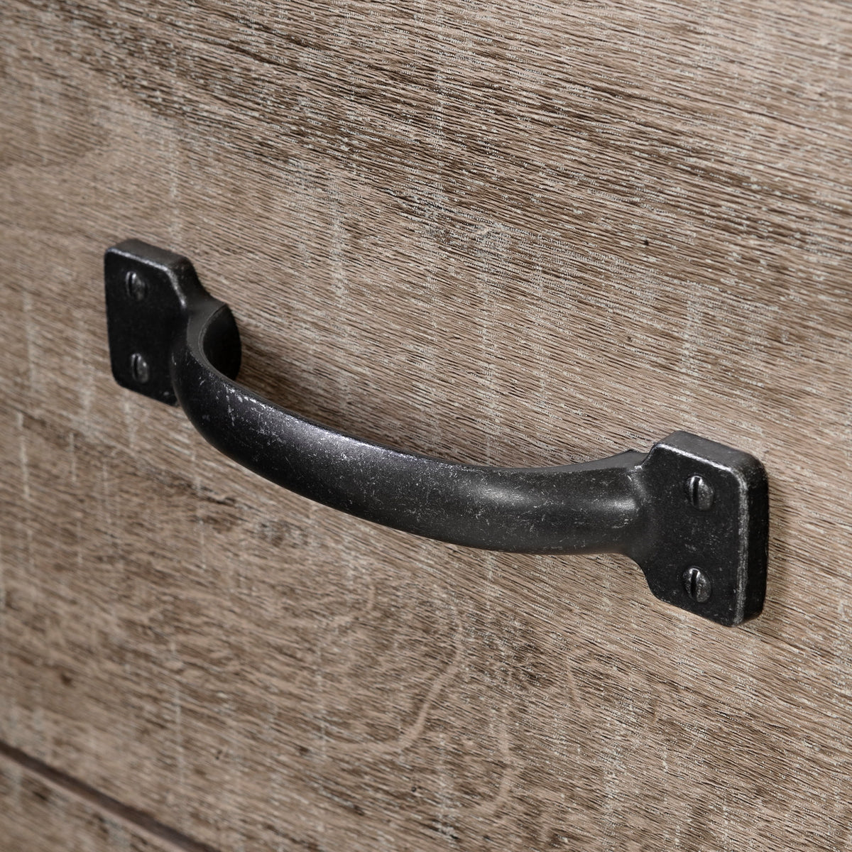 6 Drawer Weathered Oak Dresser S66529