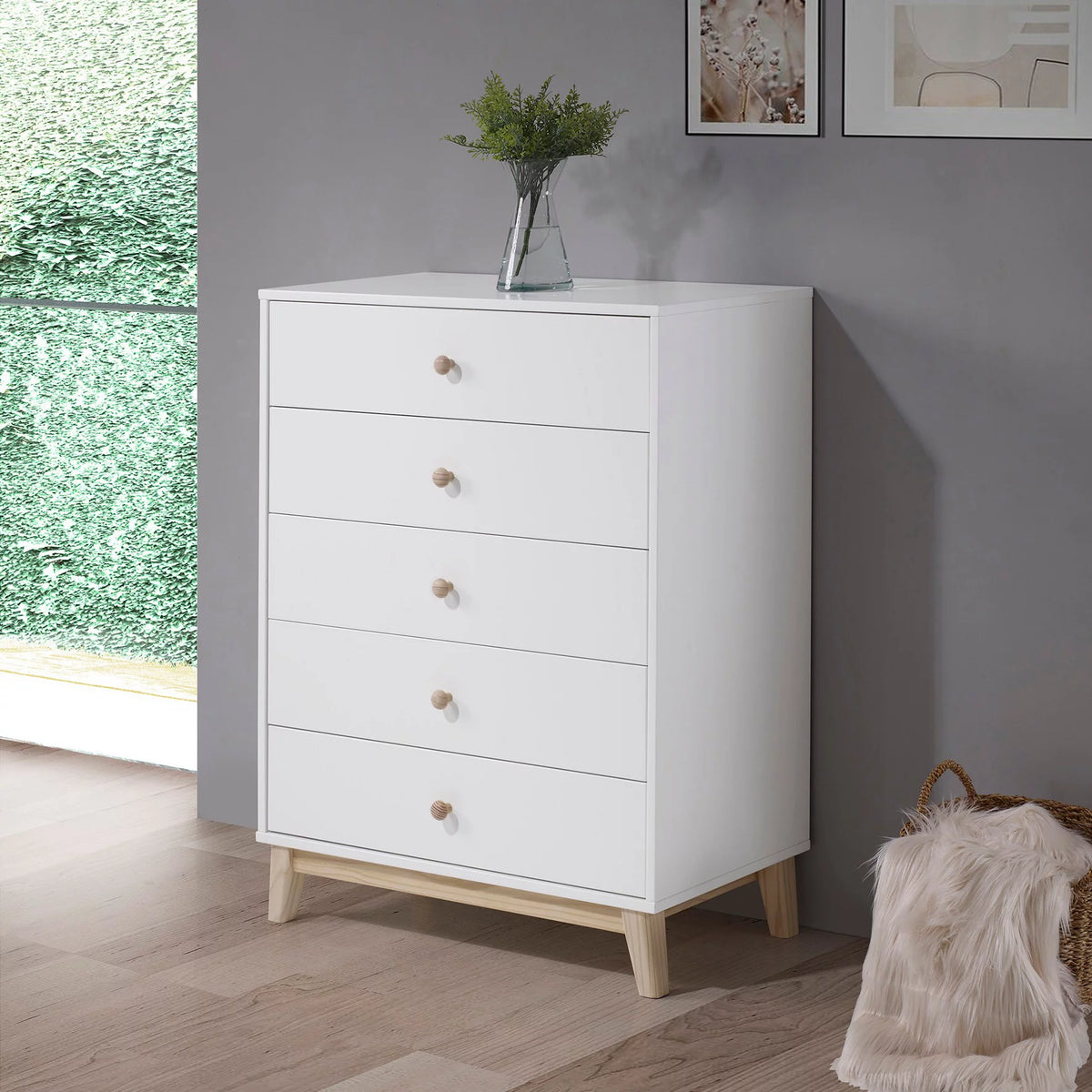 White 5-Drawer Chest L589488